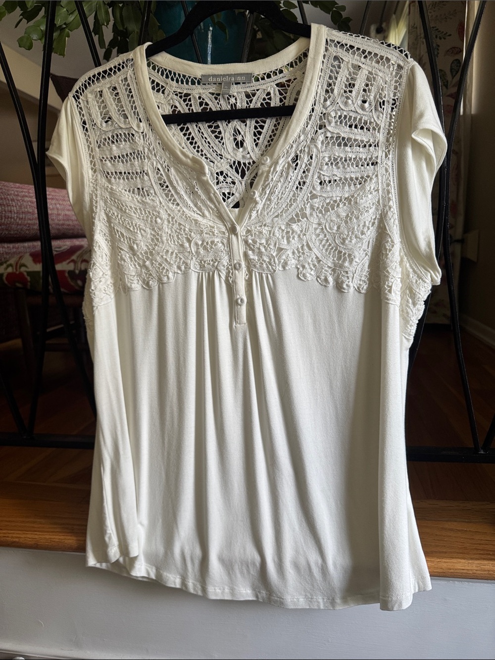 Daniel Rainn Cream Crochet Yoke Cap Sleeve Blouse